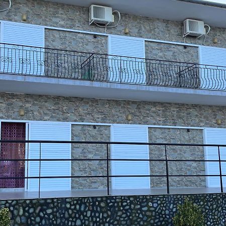 Villa Leonidas Koutsoupia Kókkinon Nerón Kültér fotó