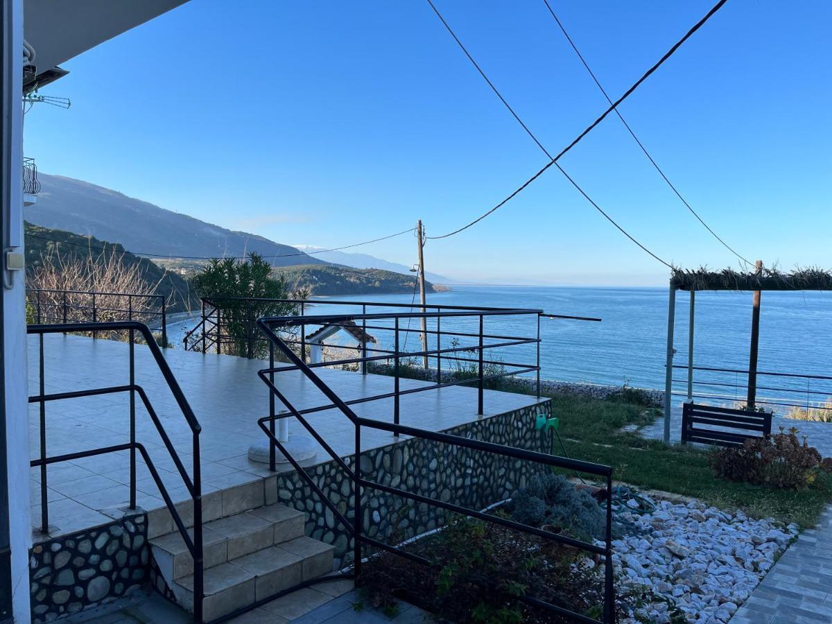 Villa Leonidas Koutsoupia Kókkinon Nerón Kültér fotó