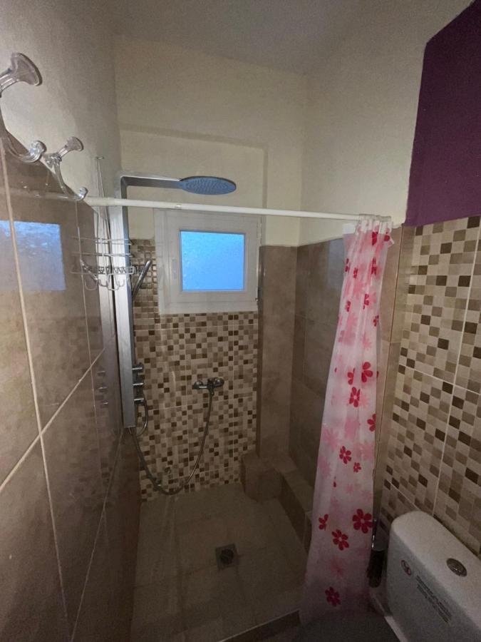 Villa Leonidas Koutsoupia Kókkinon Nerón Kültér fotó